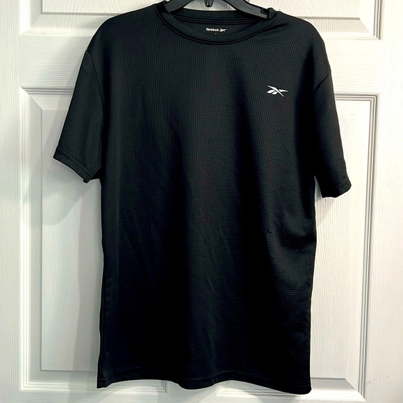 Reebok Other - Reebok men’s tee - black - Size Large